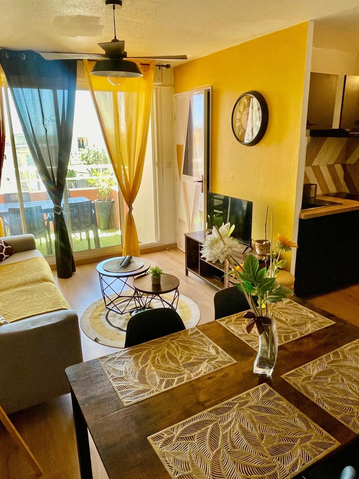 Le Nautica Plage T2 Climatise En Bord De Mer Фронтиньян Экстерьер фото